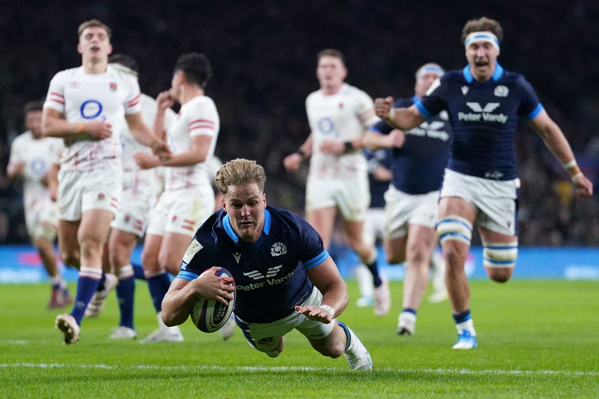 Duhan van der Merwe admits he &lsquo;giggles&rsquo; when watching his Twickenham wonder try