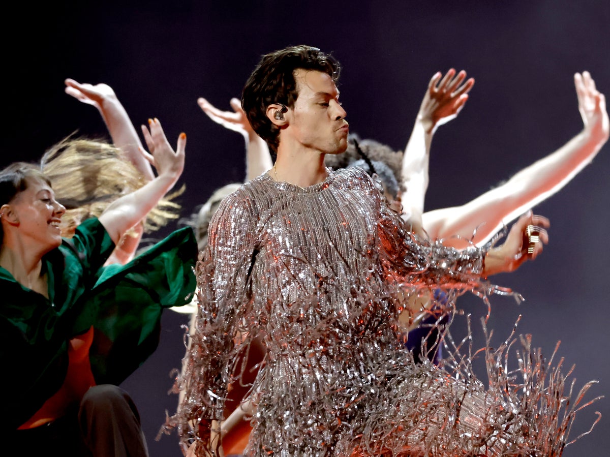 Harry Styles dancers claim major stage malfunction affected Grammys performance