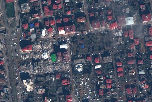<p>Collapsed buildings and rescue operations in downtown Islahiye, Turkey after earthquake./Satellite image ?2023 Maxar Technologies.</p>