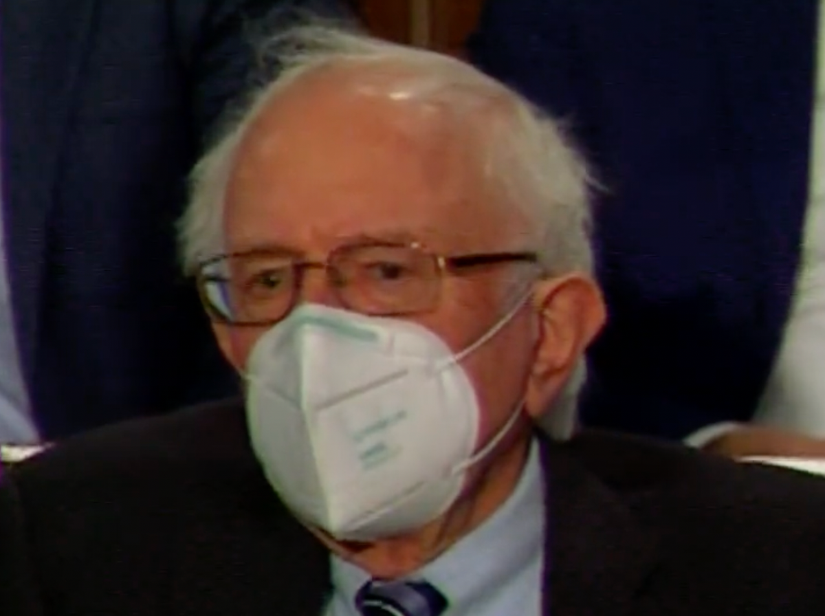 Bernie Sanders commended as only lawmaker to wear a mask at the State of the Union: ‘A stud’