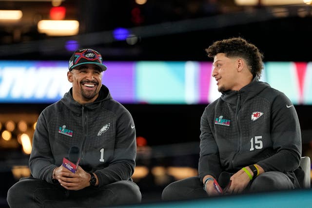 SUPER BOWL-QUARTERBACKS NEGROS