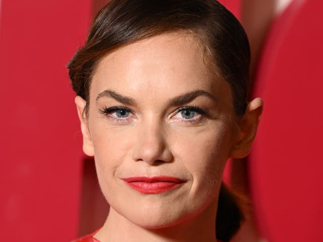 <p>Ruth Wilson</p>