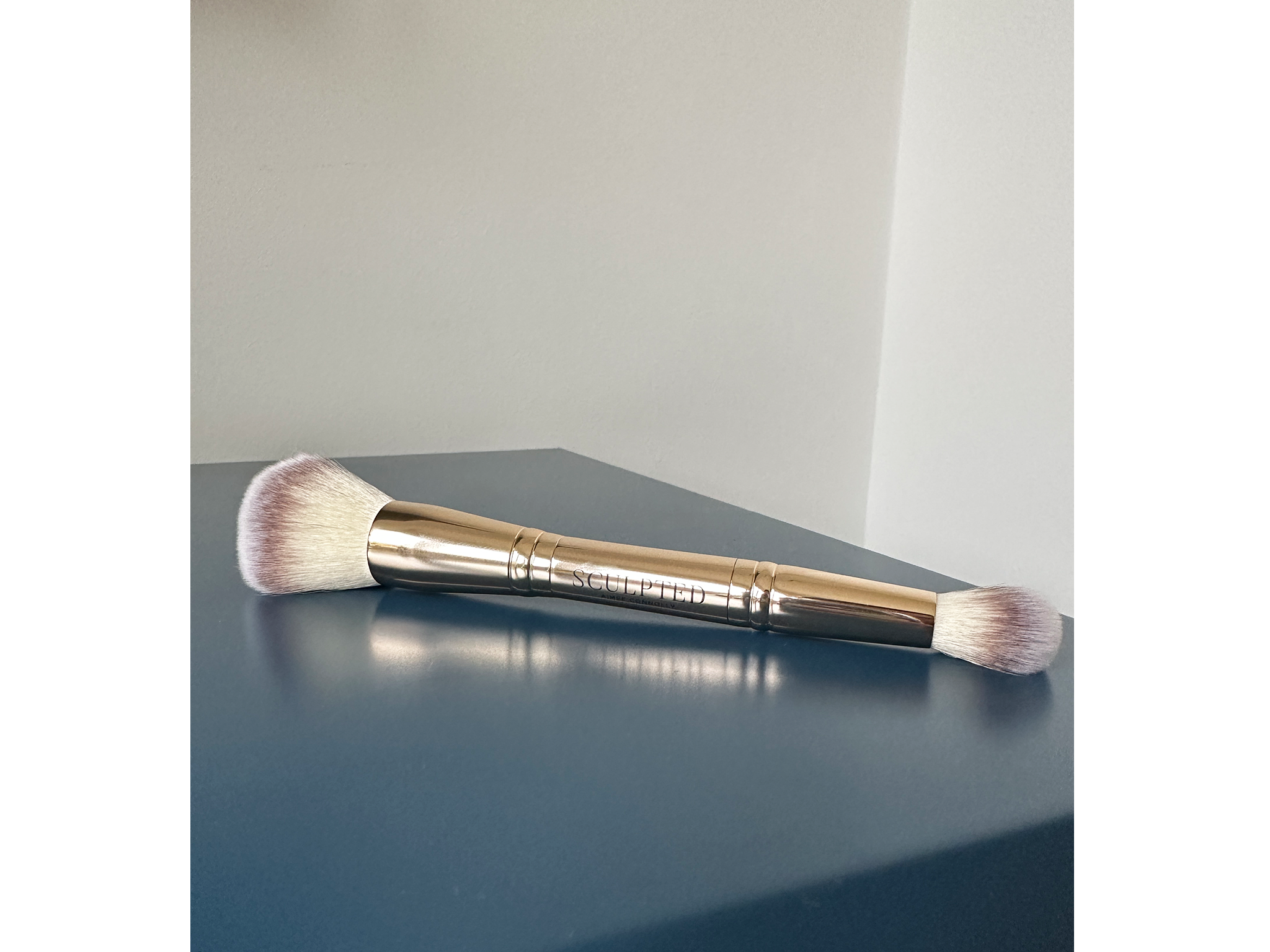 Sculpted by Aimee complexion brush
