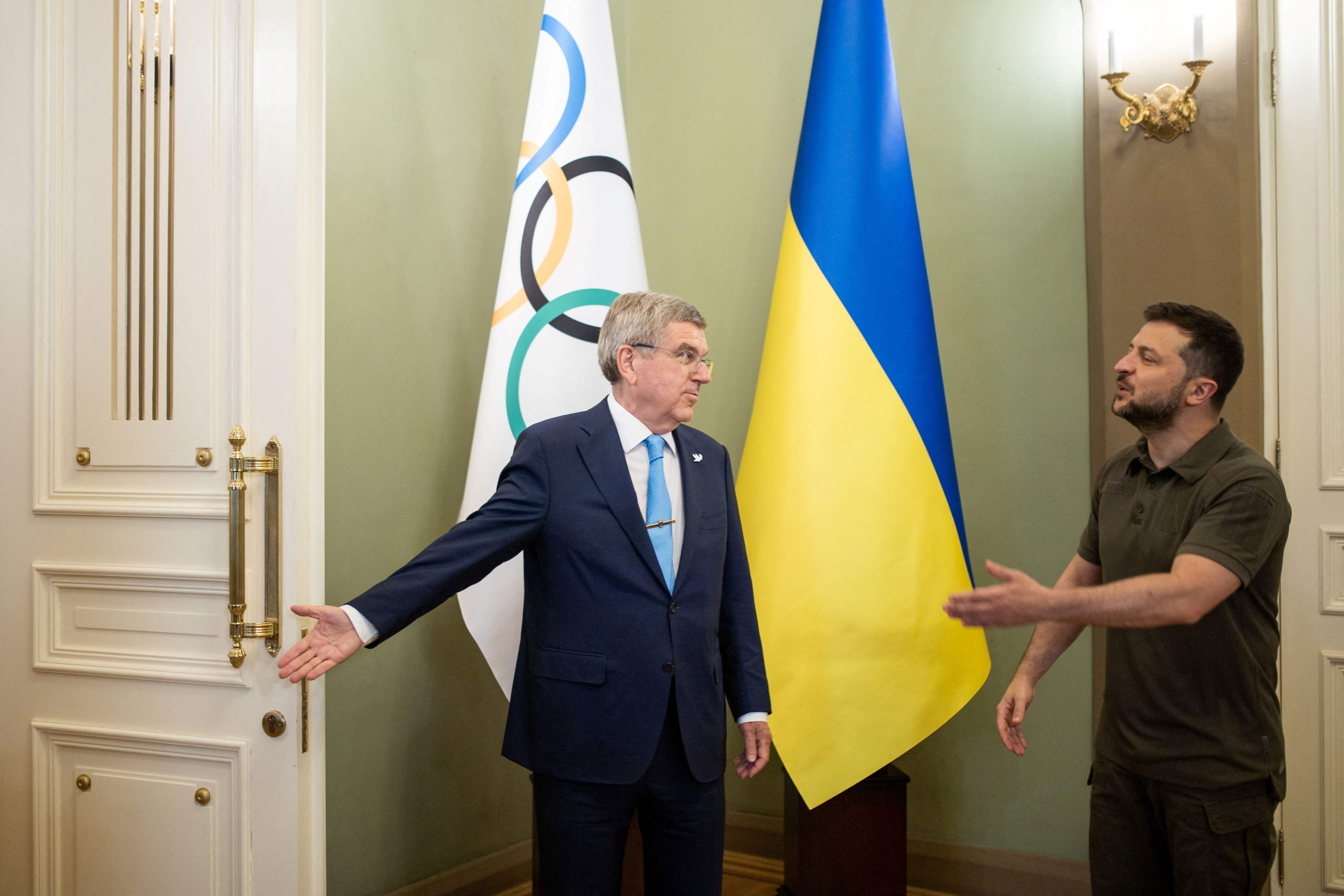 IOC president Thomas Bach and Ukrainian president Volodymyr Zelensky