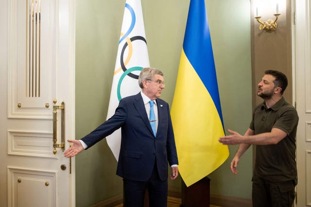 <p>IOC president Thomas Bach and Ukrainian president Volodymyr Zelensky</p>
