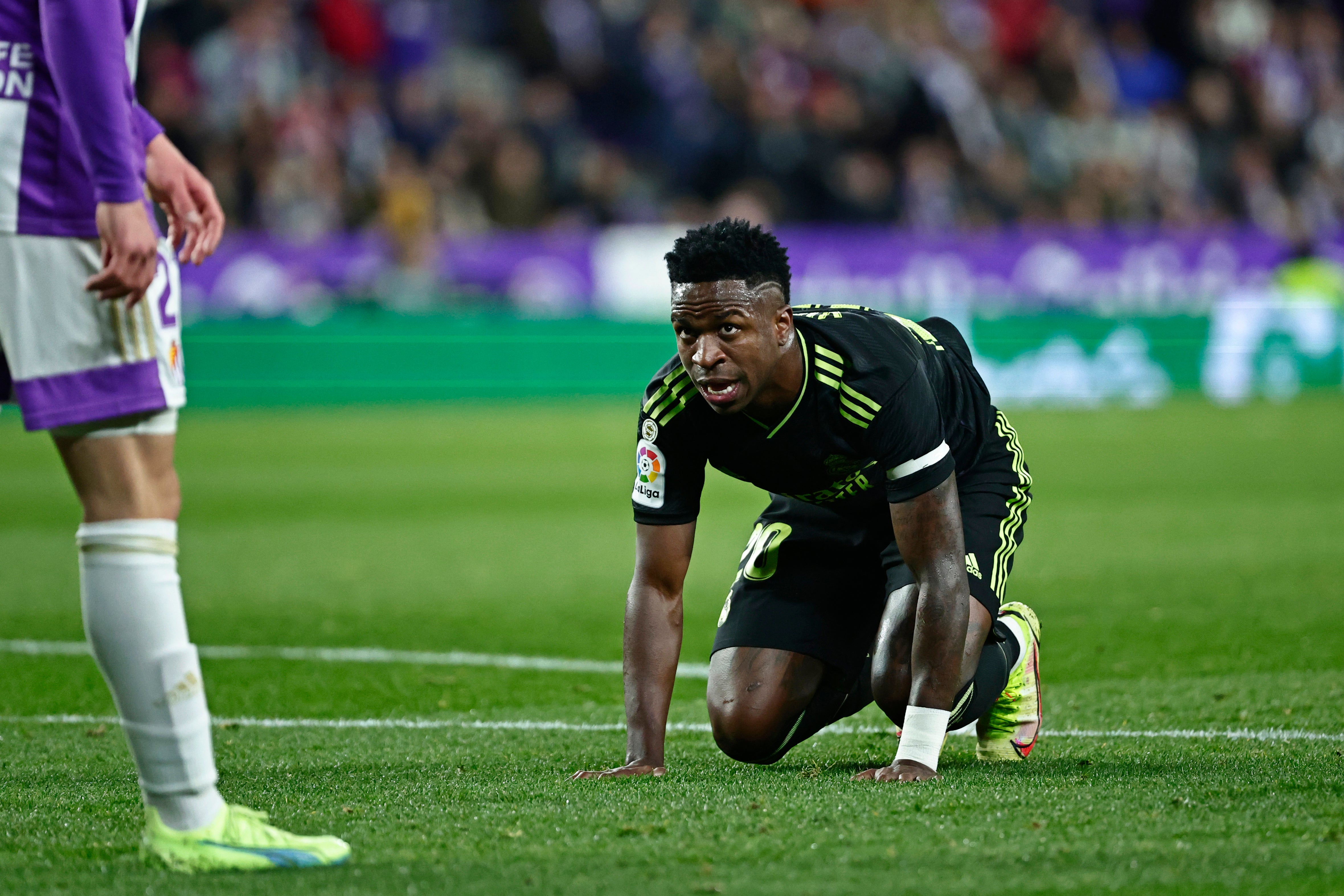 Camiseta real madrid dragon