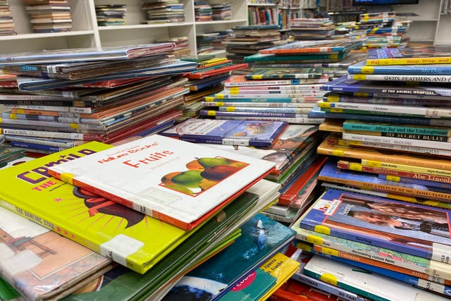 <p>Books that were removed from school libraries to be vetted by librarians in order to comply with Florida censorship laws. </p>