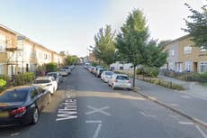 Man dies after turning up to London hospital with stab wounds