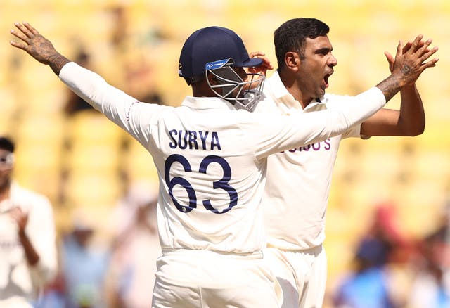 <p>India celebrate after Ravi Ashwin takes the wicket of Matthew Renshaw</p>