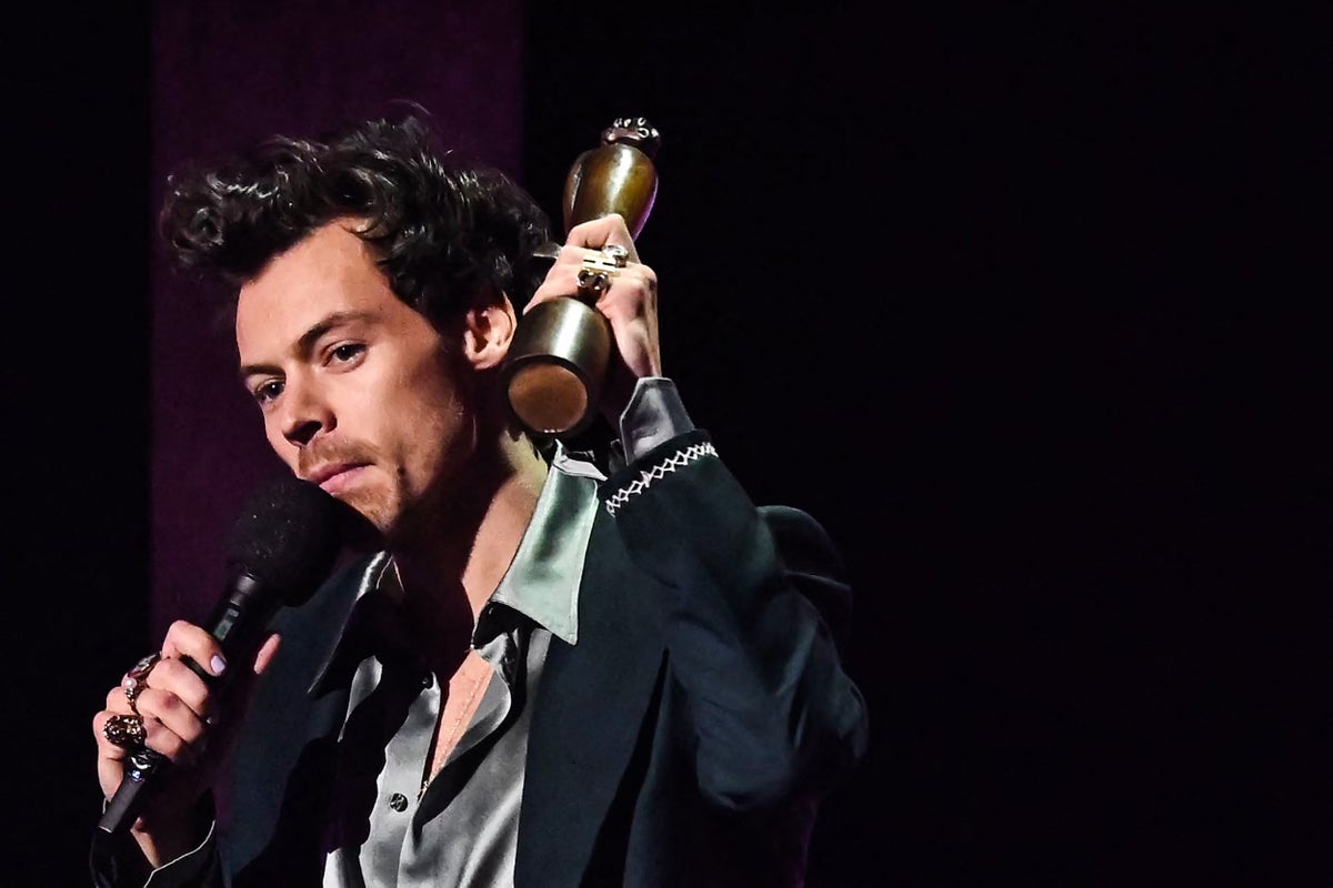 Harry Styles thanks One Direction bandmates in Brits awards speech: ‘I wouldn’t be here without you’