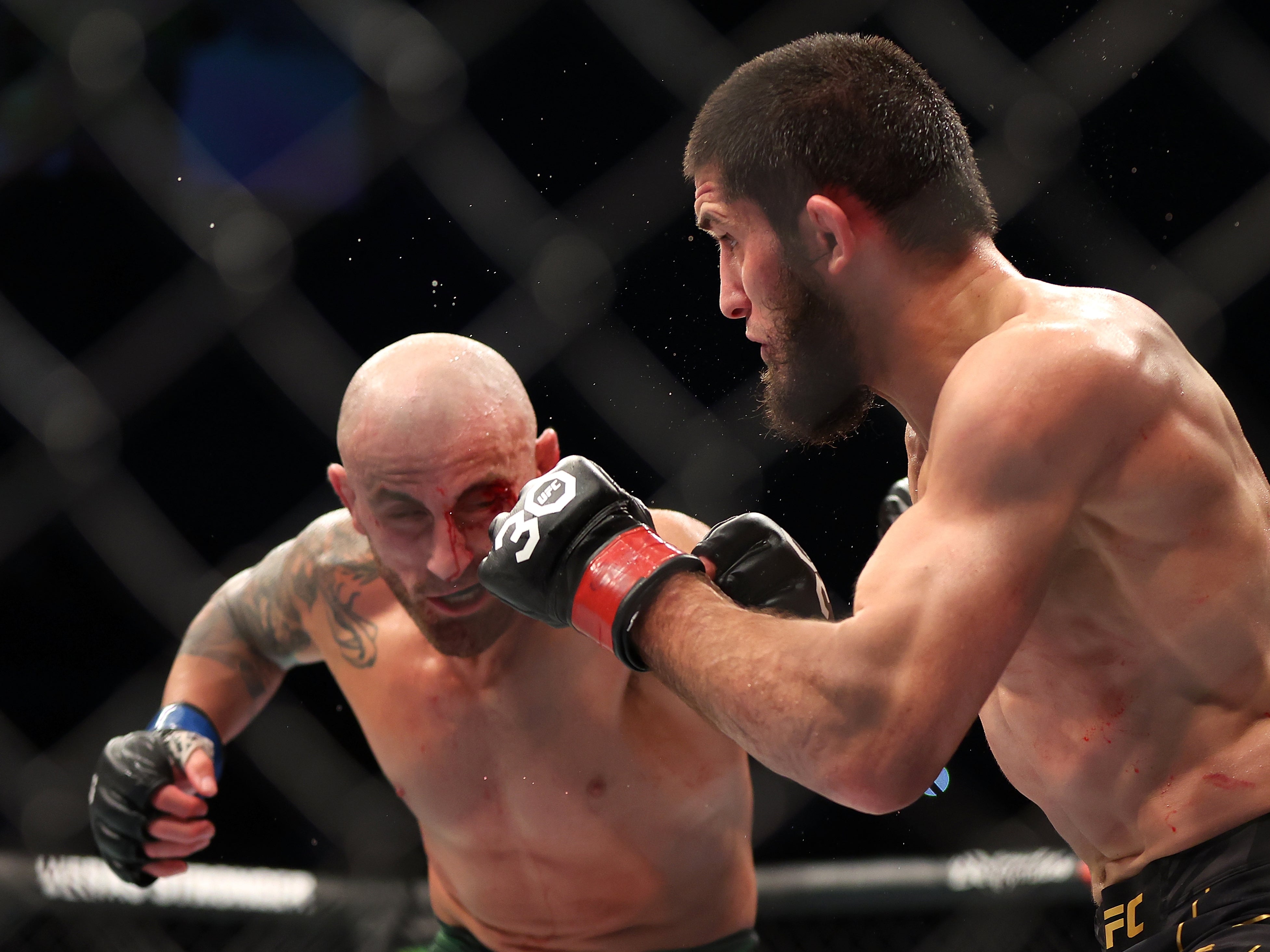 Volkanovski vs Makhachev LIVE UFC 284 stream, latest updates and result tonight The Independent