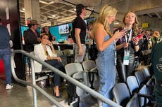 Kari Lake refuses to stand during Sheryl Lee Ralph’s performance of civil rights anthem