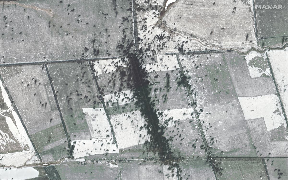 Satellite imagery shows intense fighting on Ukraine frontline amid new Russian offensive