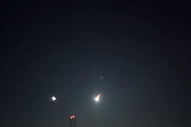 One user, @KadeFlowers, posted a video from Brighton of the asteroid lighting up the sky (@KadeFlowers)