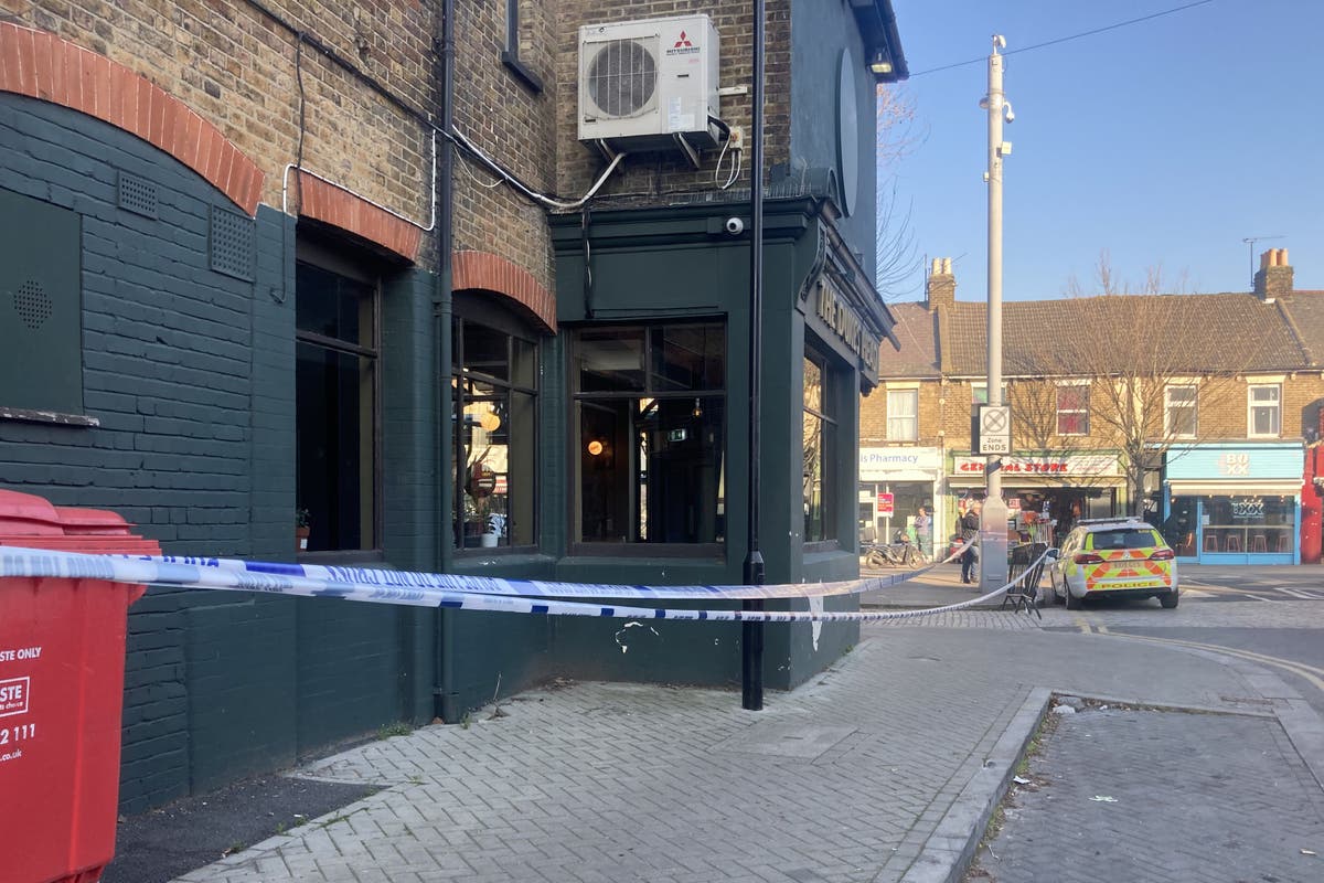 Gang crime fears after four men injured in pub machete attack