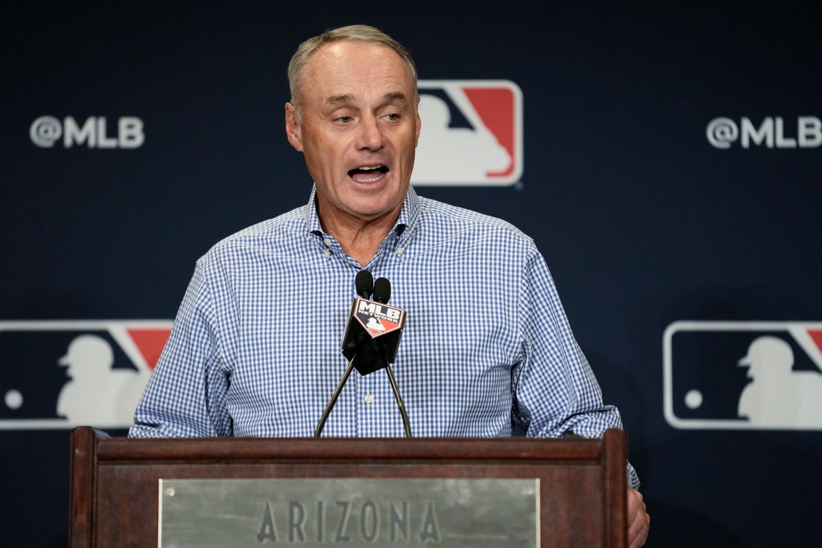 Manfred: MLB prepared for whatever happens with Diamond