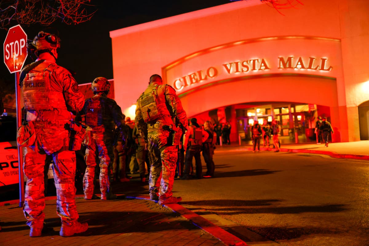 El Paso shooting: One dead and three injured following incident at shopping mall