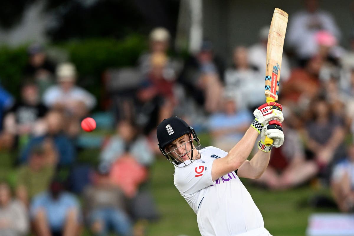 Half-centuries from Duckett and Brook help England race to 279 for five Half-centuries from Duckett and Brook help England race to 279 for five