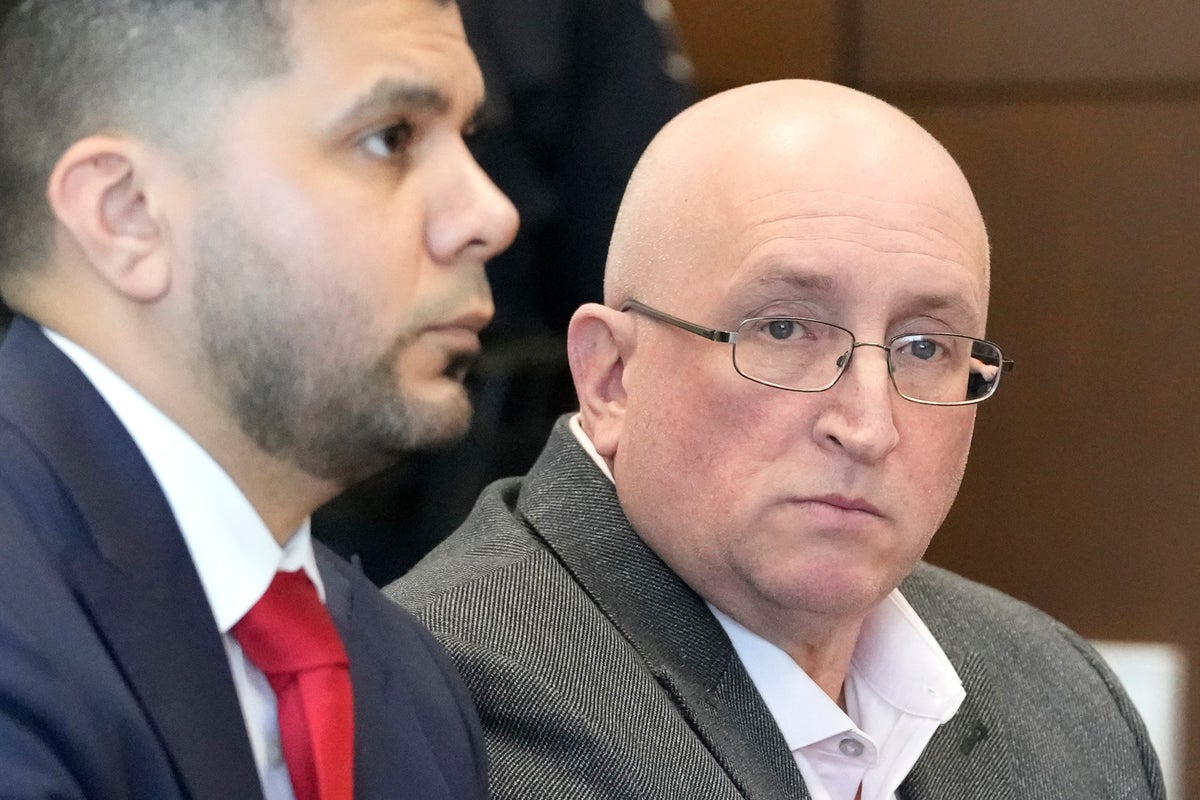 Father of July 4 parade shooting suspect pleads not guilty | The ...