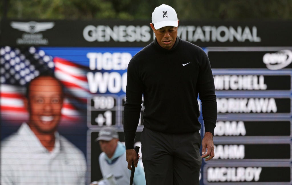 Tiger Woods looks to make cut alongside Rory McIlroy at Genesis Invitational round two