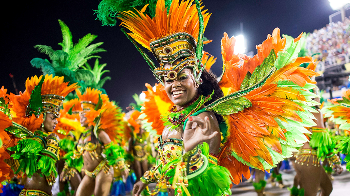 Watch live as the Carmelitas group kicks off Rio carnival