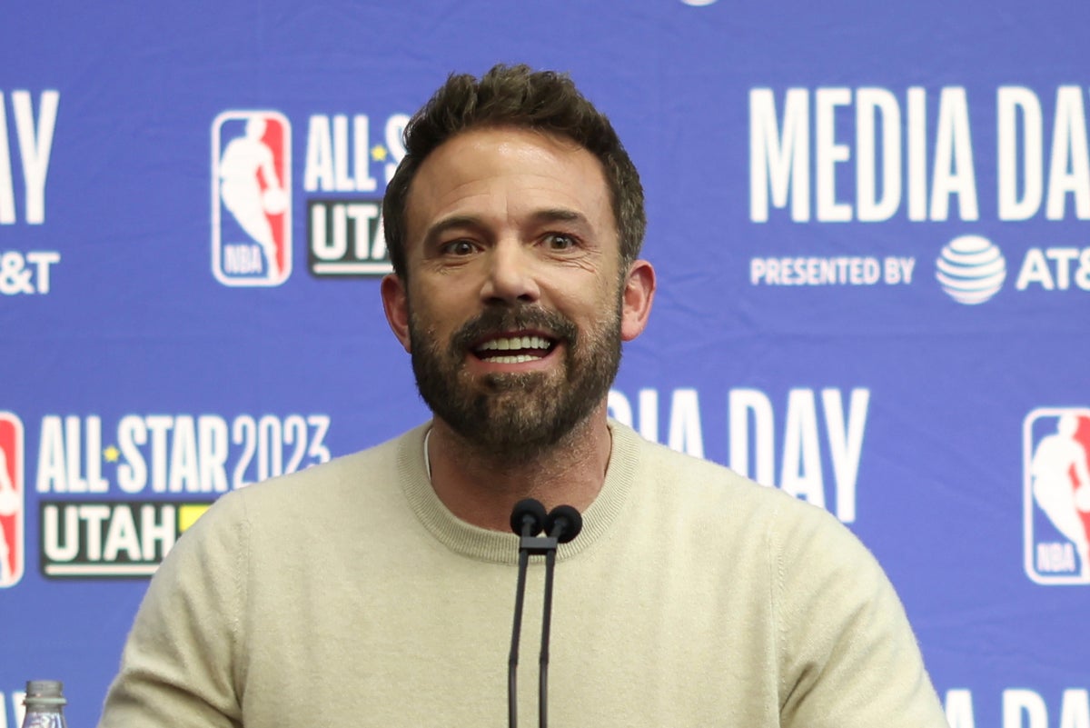 With ‘Air,’ Affleck tells lesser-known Michael Jordan story