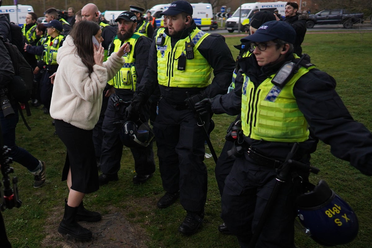 Anti-immigration protesters clash with police outside hotel housing asylum seekers