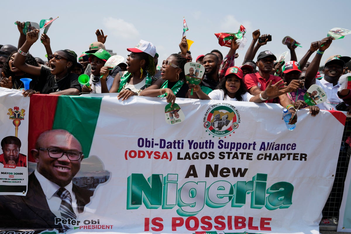 Nijerya cumhurbaşkanlığı adayları oy için son hamlede