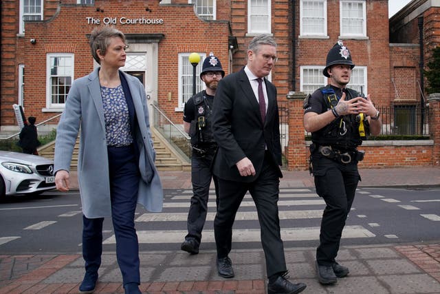 Labour leader Keir Starmer and shadow home secretary Yvette Cooper during a visit to Thurrock , Essex, to meet police and Community Support Officers as they outline their plans to tackle local crime (Gareth Fuller/PA)