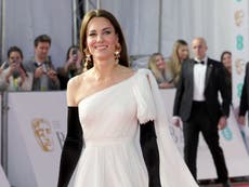Princess Kate keeps tradition alive with dramatic black opera gloves at Baftas
