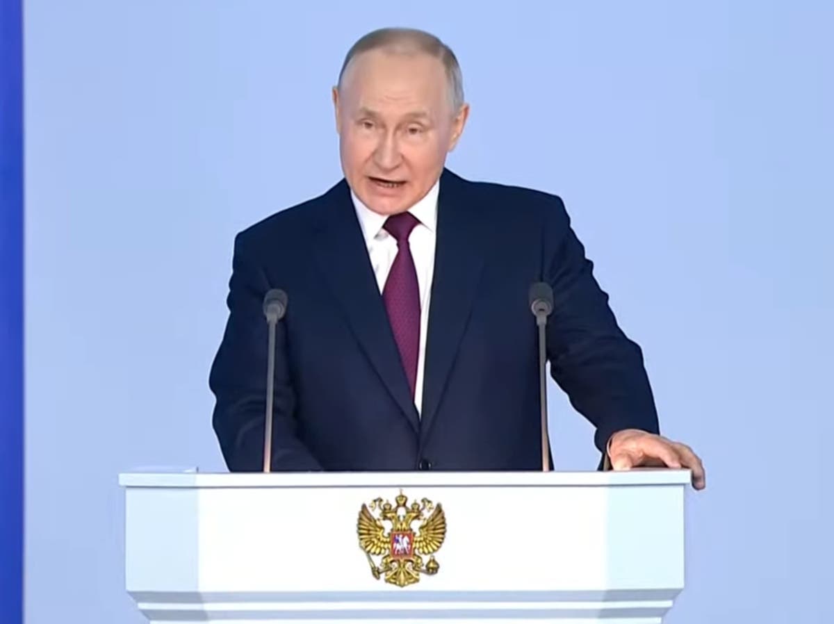 Vladimir Putin claims ‘paedophilia is normal’ in West in bizarre speech
