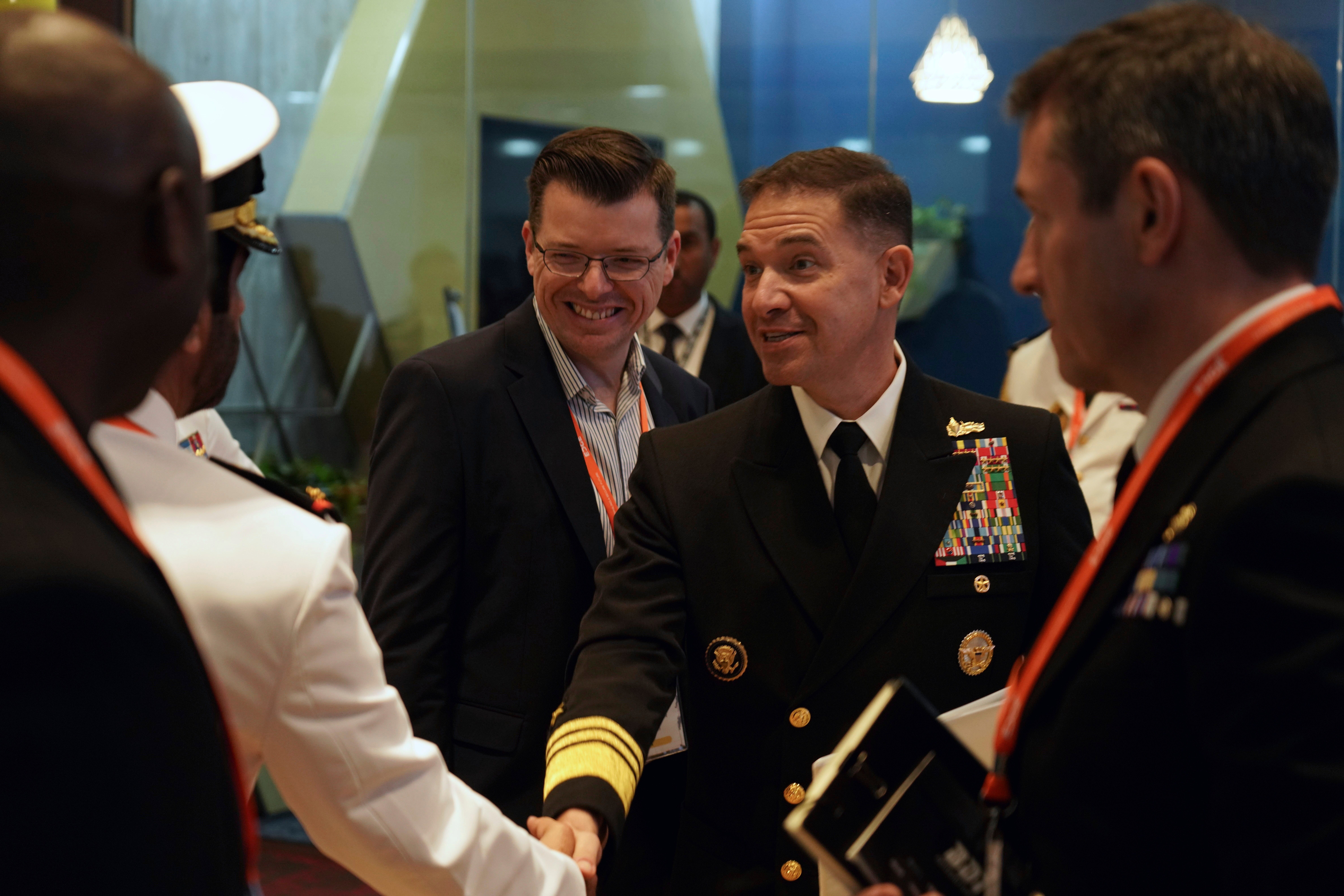 Emirates US Navy Iran