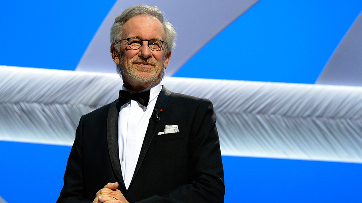 Watch live as Steven Spielberg walks down Berlin Film Festival red carpet Watch live as Steven Spielberg walks down Berlin Film Festival red carpet