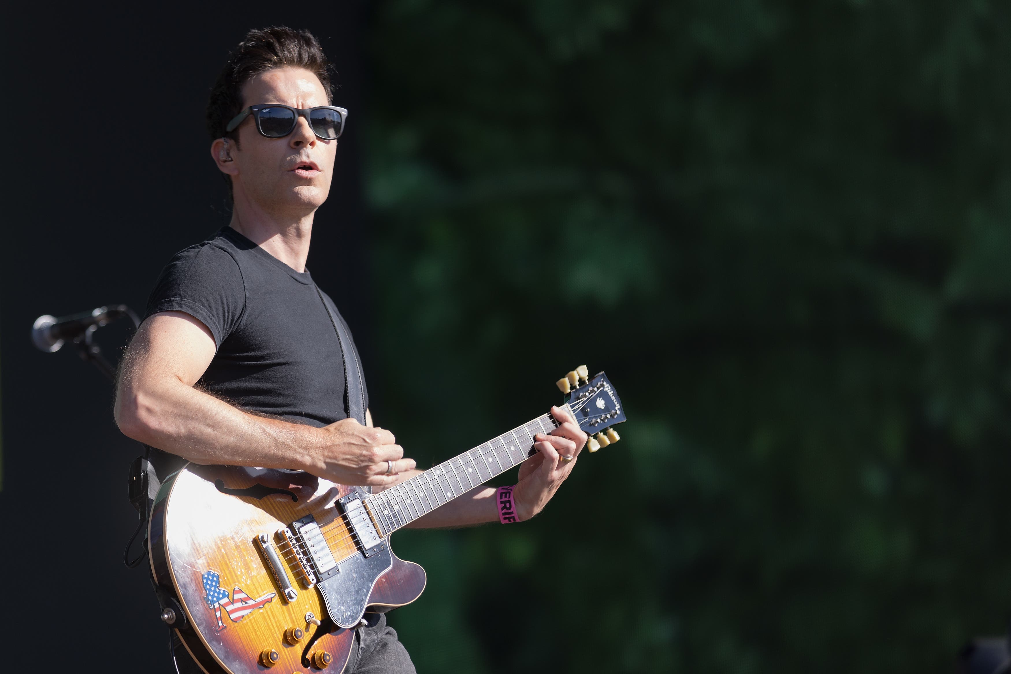 Stereophonics' Kelly Jones to play first festival with new band at 