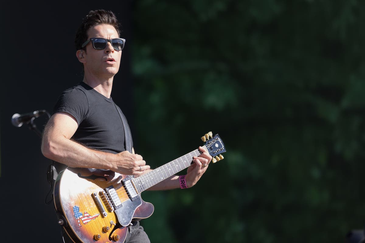 Stereophonics’ Kelly Jones to play first festival with new band at Black Deer