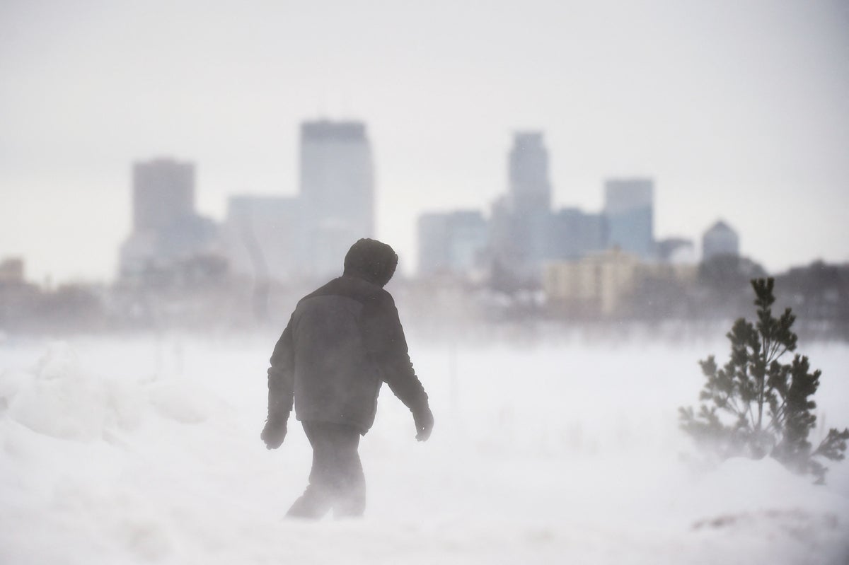 Winter storm Olive – live: Warning for blizzards and dangerous ice as nearly 1m without power