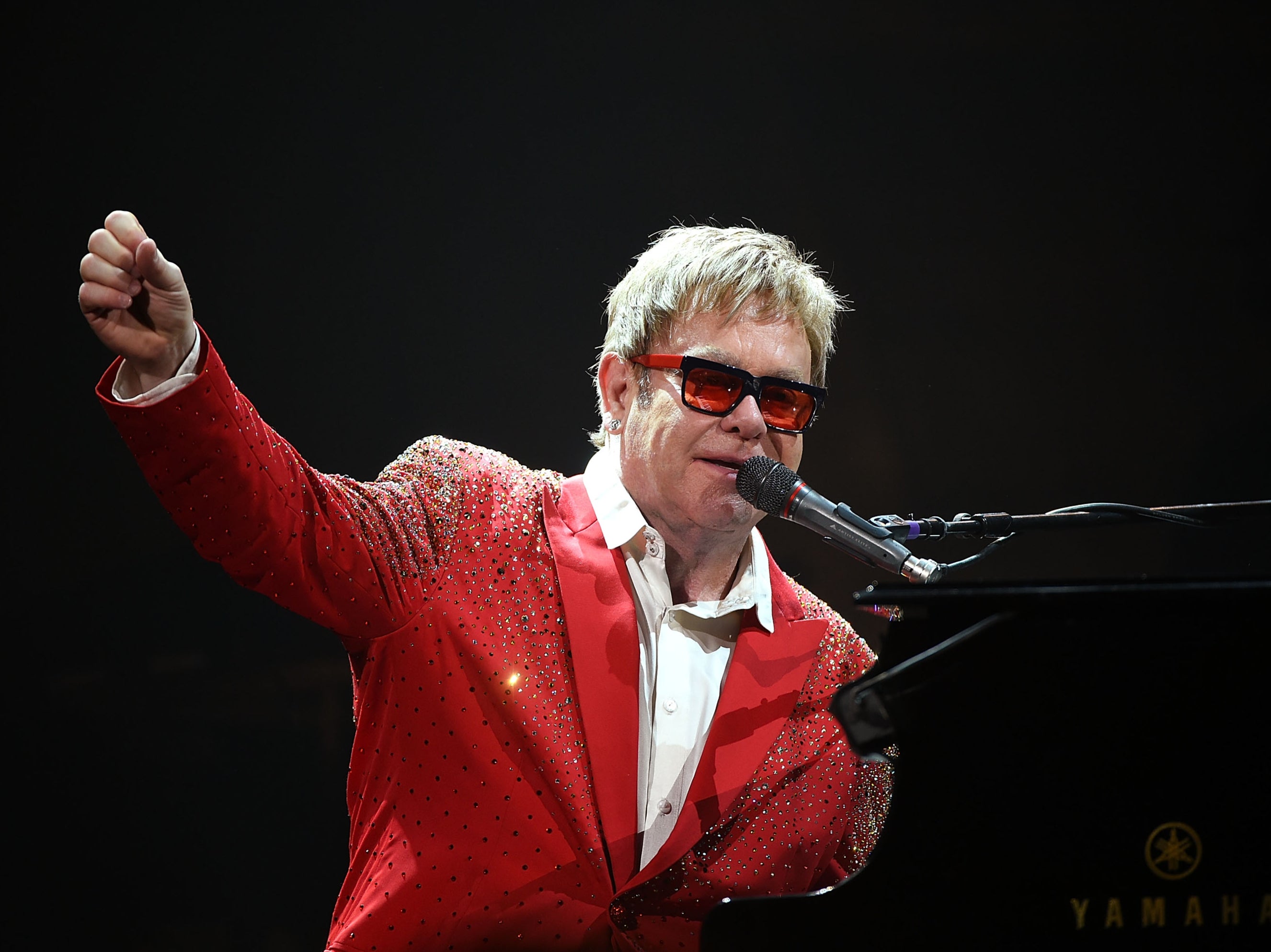 Elton John will close Glastonbury 2023