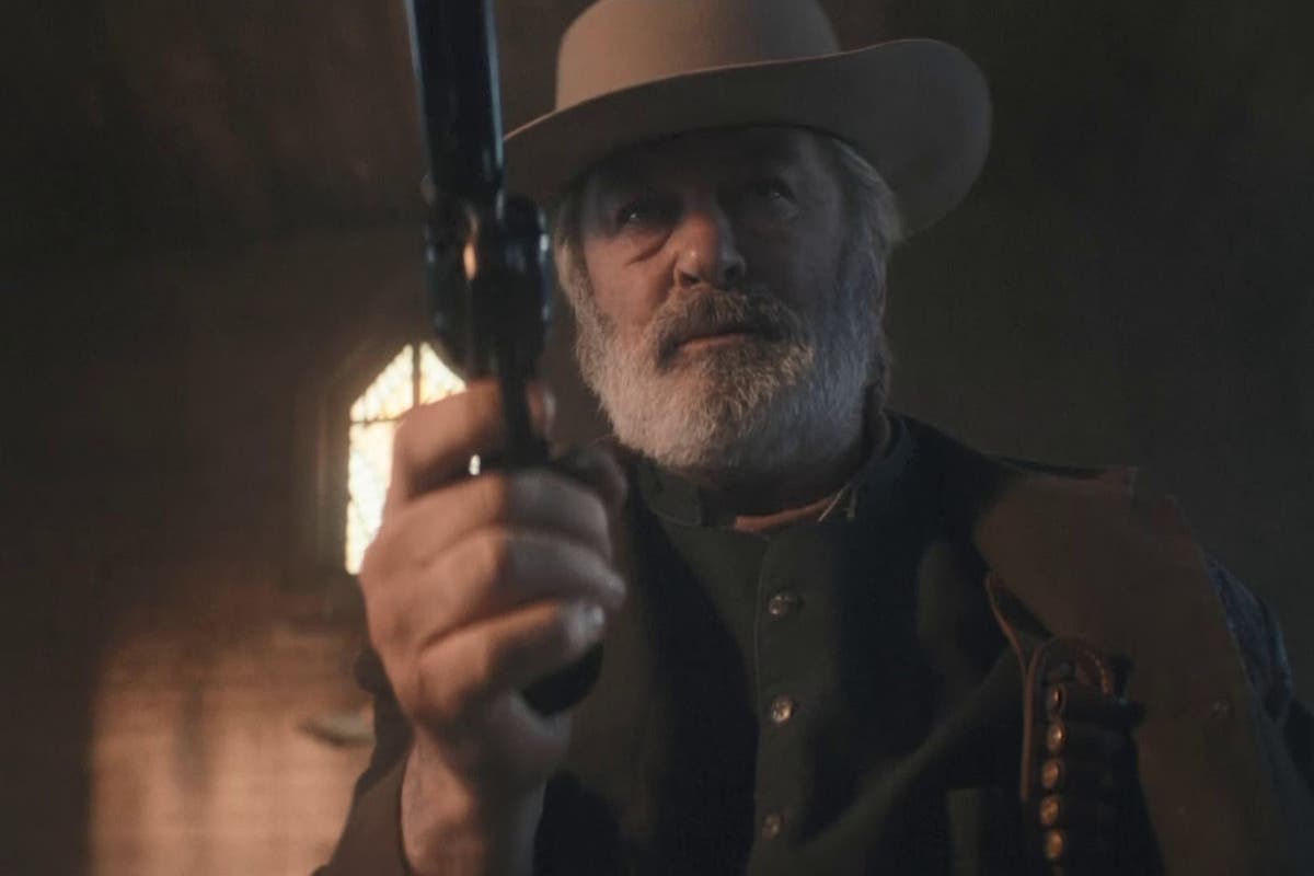 Alec Baldwin pleads not guilty to charges of involuntary manslaughter