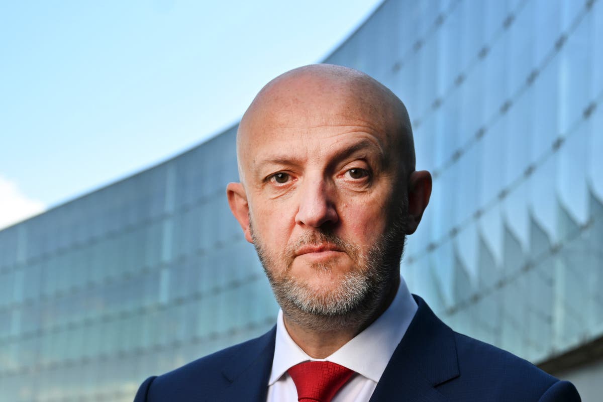 Australia quietly expels major Russian spy ring, report says