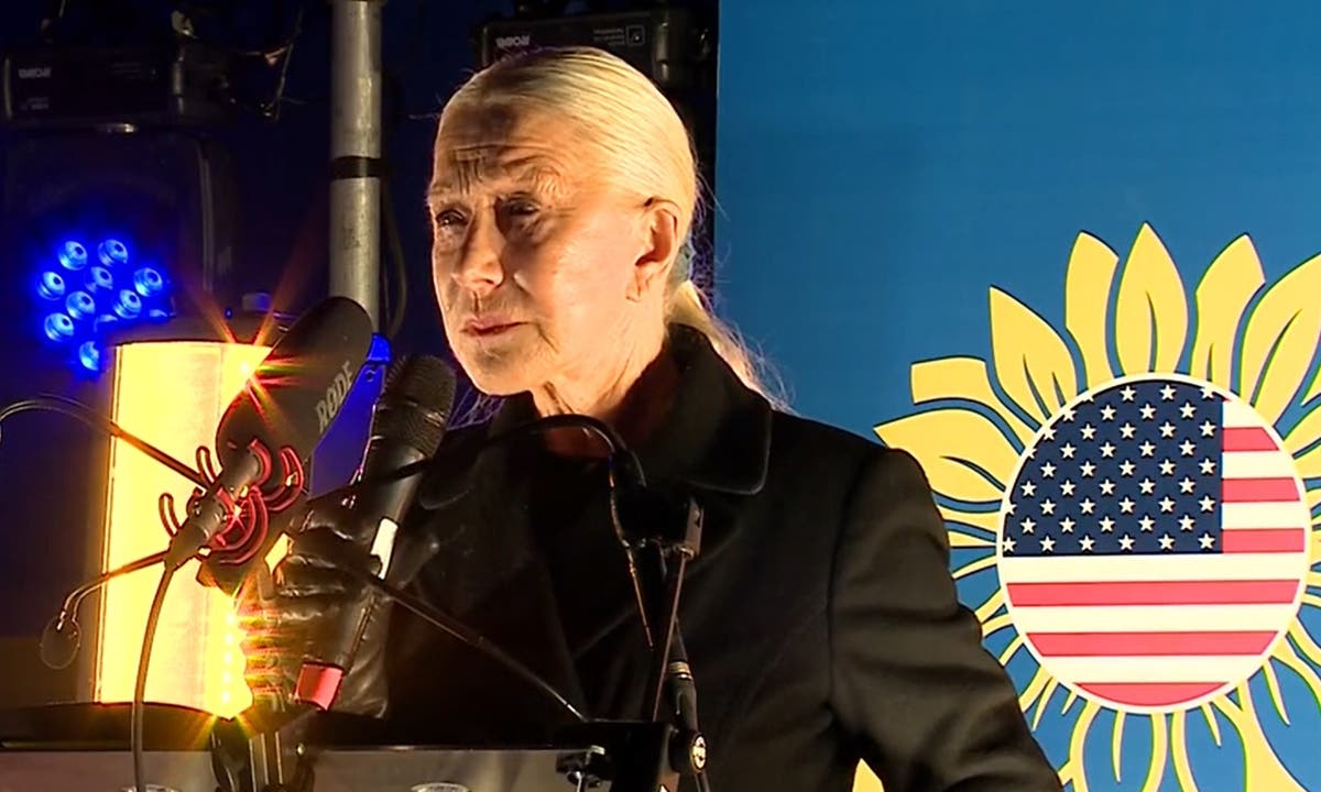 Helen Mirren tears up reciting war poem by Ukrainian writer at vigil