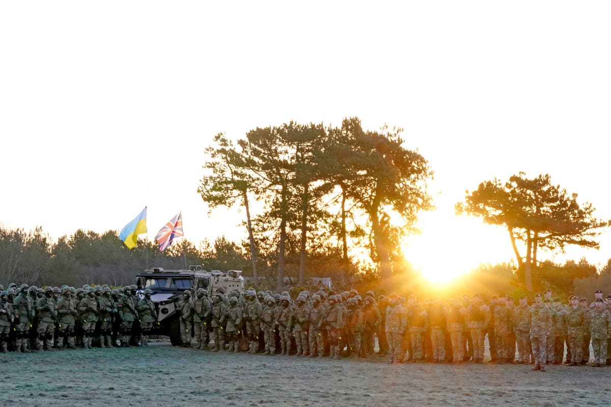 Ukrainian army trainees mark anniversary of Russian invasion at UK training camp Ukrainian army trainees mark anniversary of Russian invasion at UK training camp
