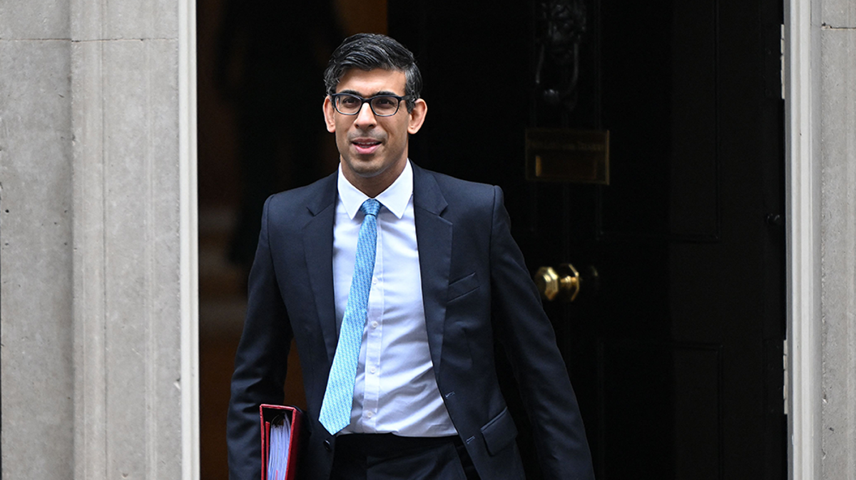 Top Brexiteers split over Rishi Sunak&rsquo;s EU deal 