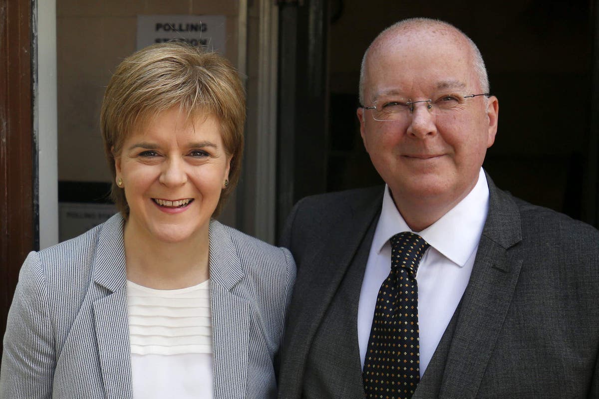 Sturgeon’s husband running SNP leadership race ‘a conflict of interest’ – Regan