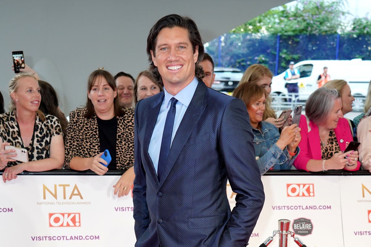 Vernon Kay confirmed as new host of Ken Bruce’s BBC Radio 2 slot