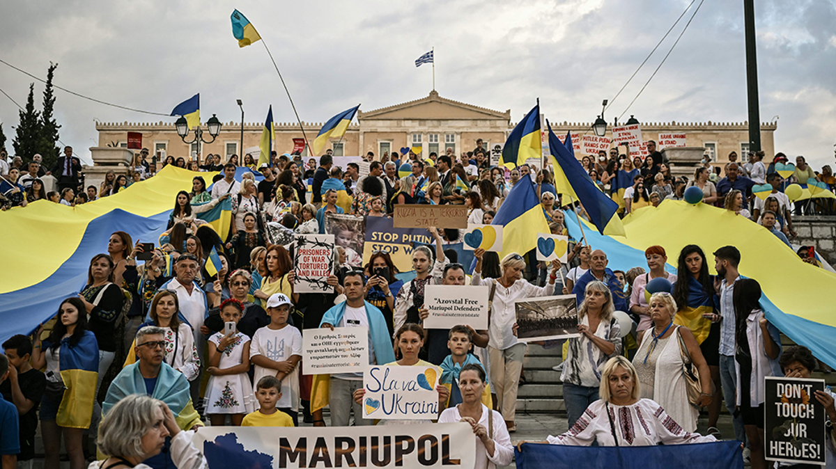 Watch live: Ukrainians march in Athens to mark one year of Russia’s invasion