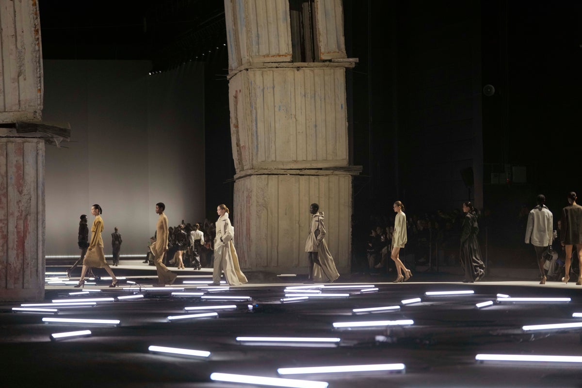La moda milanese celebra il potere femminile da Gucci, Cormio, Tod’s