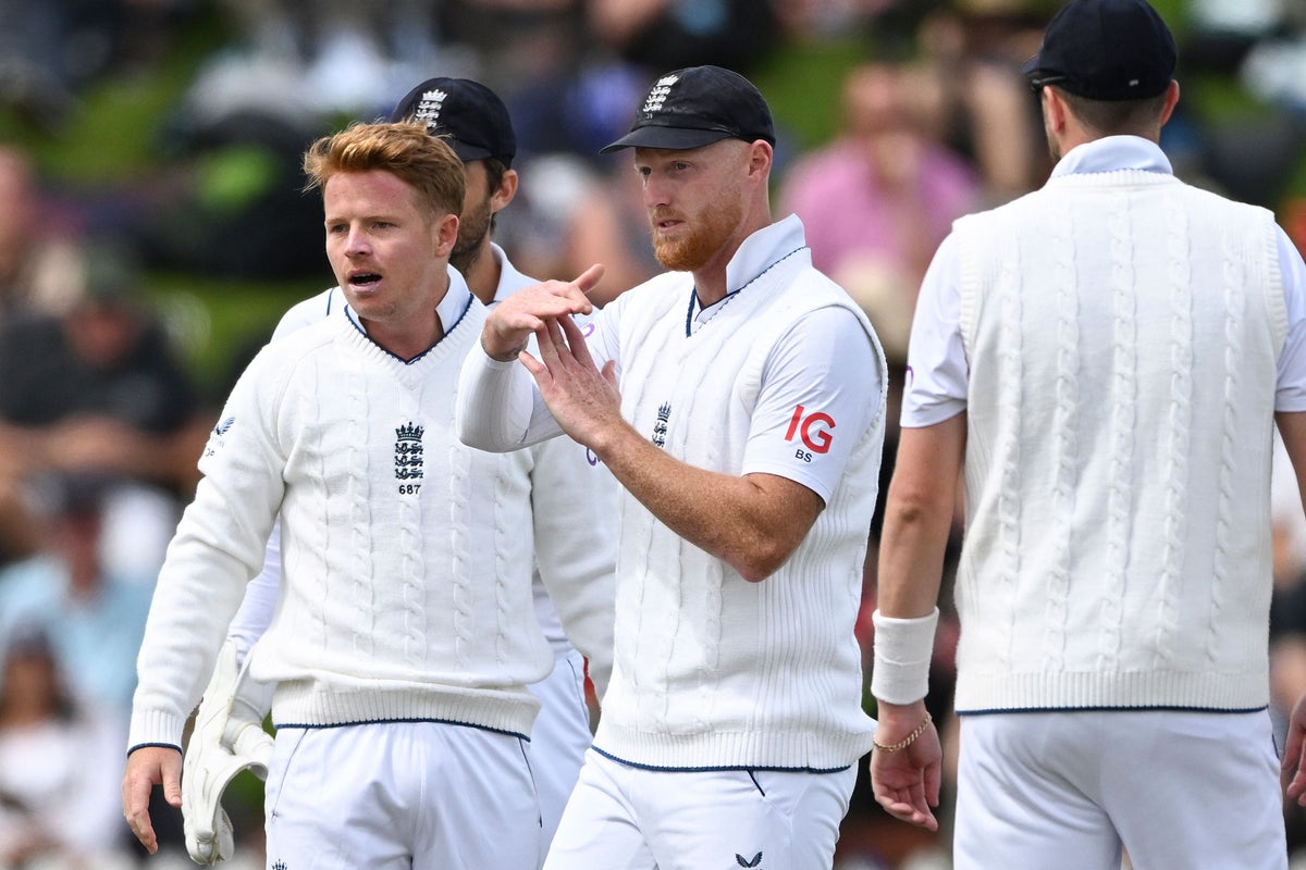 Joe Root impressed by ‘brilliant’ Ben Stokes declaration as England take charge