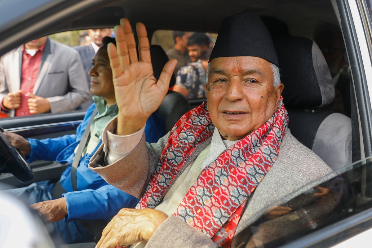 Nepal Başbakanı, cumhurbaşkanı adayı seçimi konusunda krizle karşı karşıya
