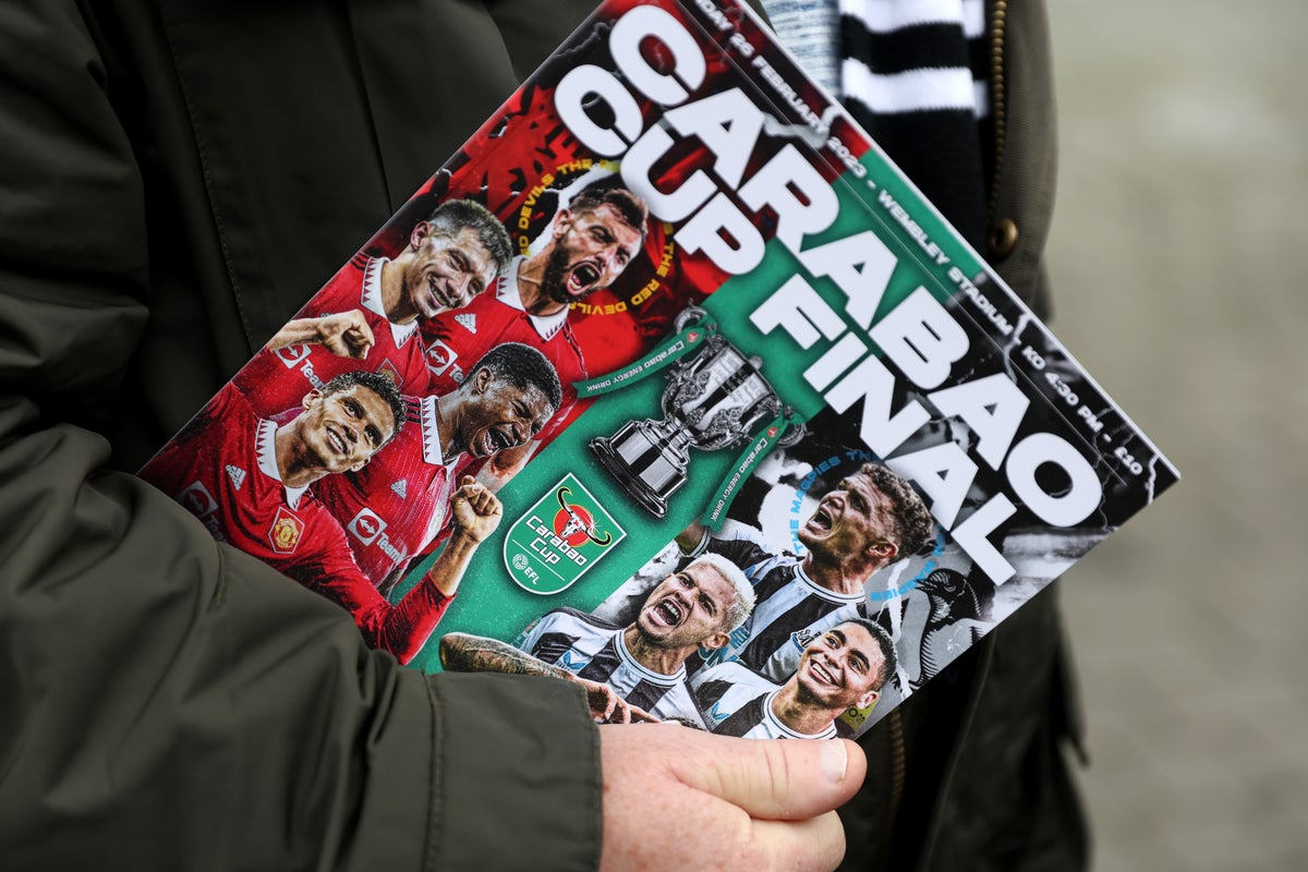 Manchester United vs Newcastle LIVE: Carabao Cup final team news, build-up and latest from Wembley