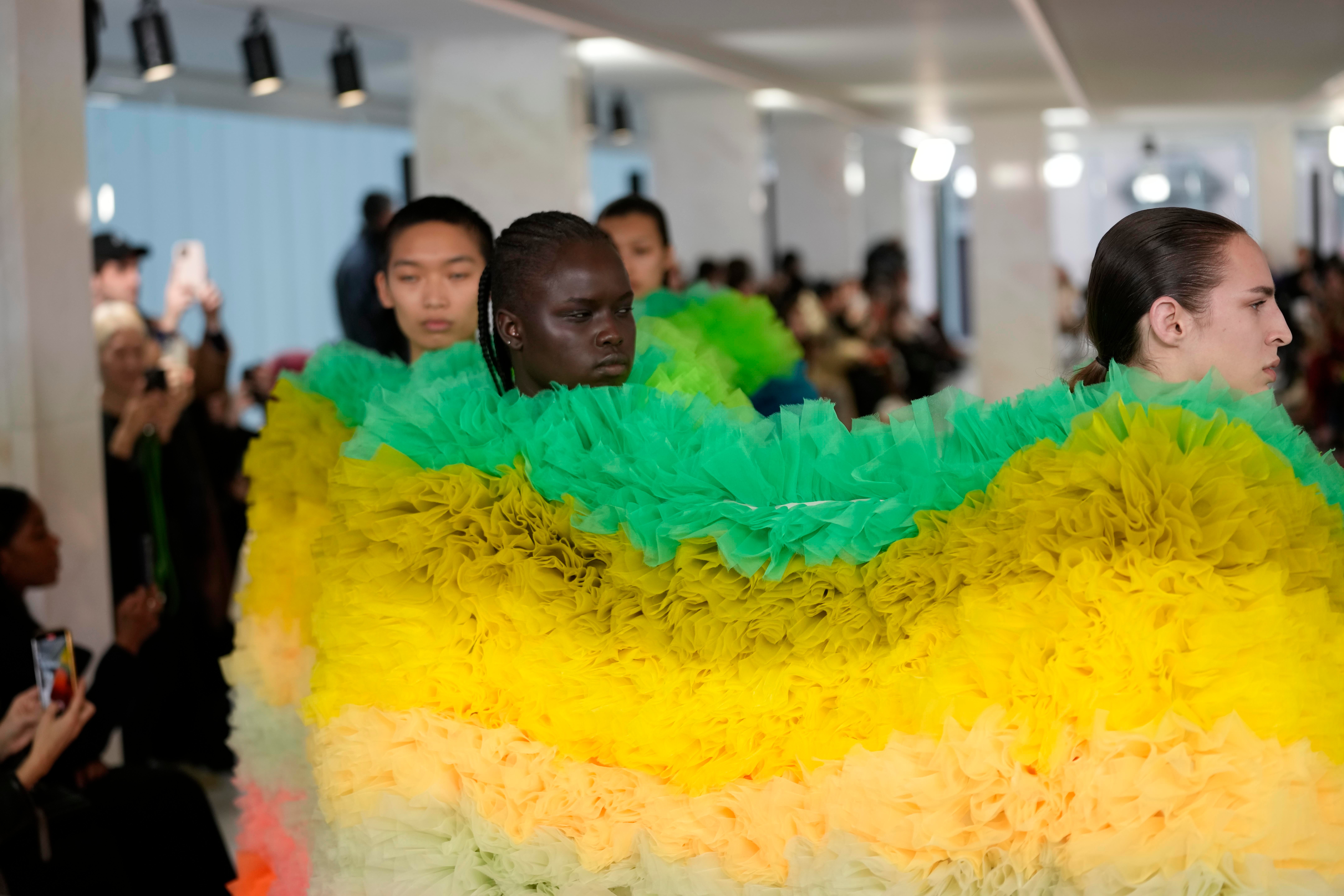 Italy Fashion Tomo Koizumi Womens FW 23